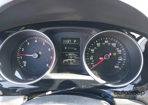 2016 Volkswagen Jetta 1.8T Sport из США, поврежденный, VIN 3VWD17AJ5GM405287